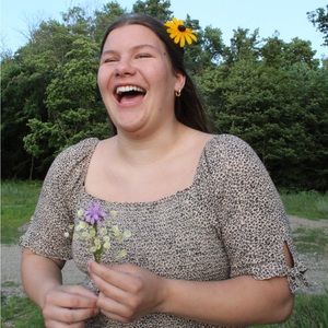 Meet your Posher, Lilly